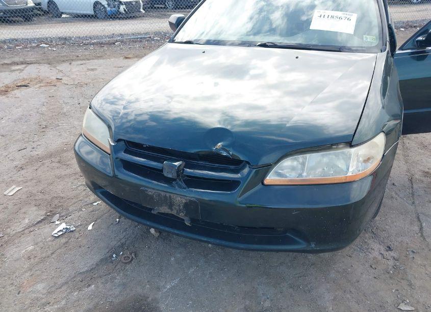Photo 6 of 2000 Honda Accord 2.3 SE (VIN JHMCG6696YC017413)