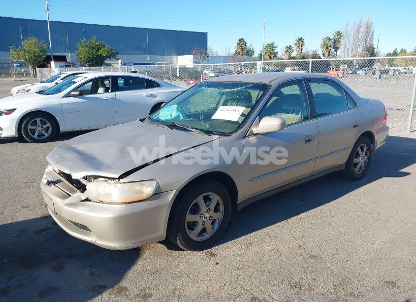 Photo 2 of 2000 Honda Accord 2.3 SE (VIN JHMCG6698YC022676)