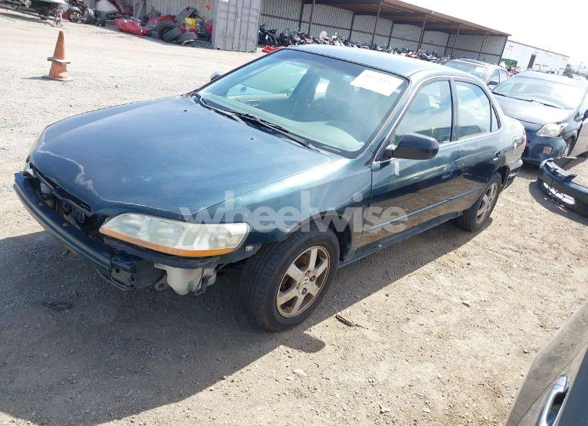 Photo 2 of 2000 Honda Accord 2.3 SE (VIN JHMCG6699YC029328)