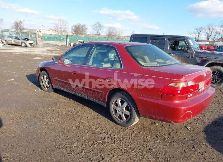 Photo 3 of 2000 Honda Accord 2.3 SE (VIN JHMCG669XYC017303)