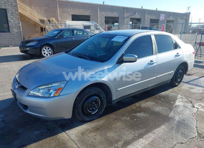 Photo 2 of 2003 Honda Accord 2.4 LX (VIN JHMCM55313C020972)