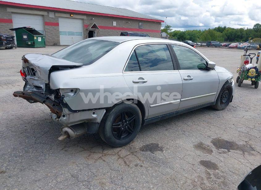 Photo 4 of 2004 Honda Accord 2.4 LX (VIN JHMCM55384C026575)
