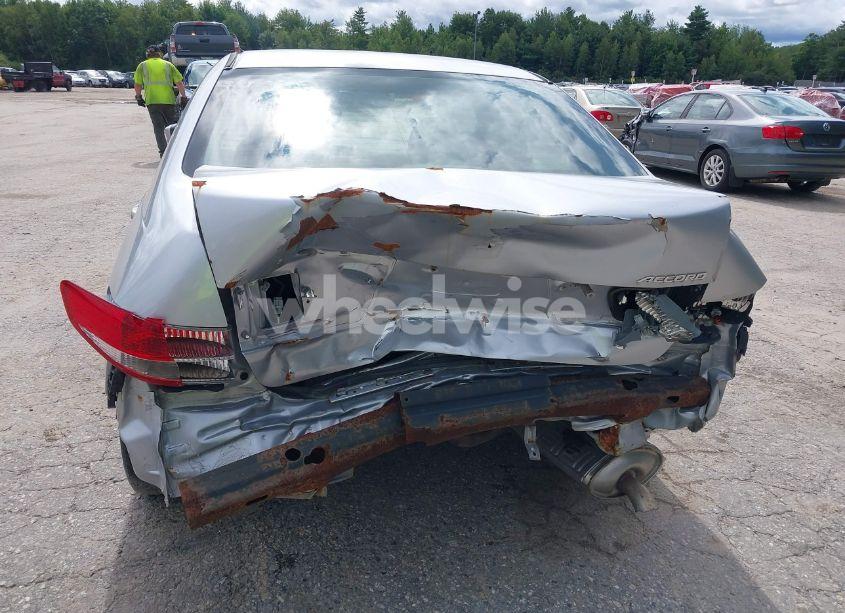 Photo 6 of 2004 Honda Accord 2.4 LX (VIN JHMCM55384C026575)