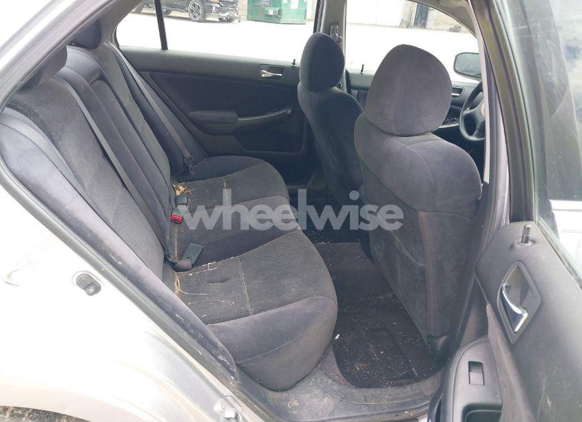 Photo 8 of 2004 Honda Accord 2.4 LX (VIN JHMCM55384C026575)