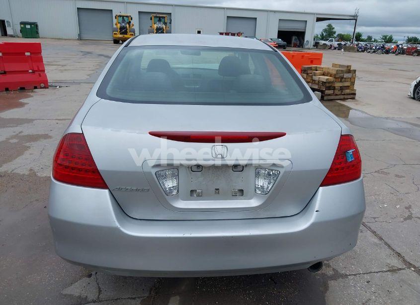 Photo 16 of 2007 Honda Accord 2.4 VP (VIN JHMCM56127C006436)
