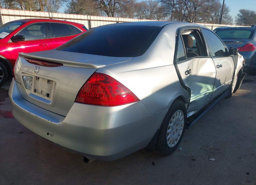 Photo 4 of 2007 Honda Accord 2.4 VP (VIN JHMCM56127C012222)