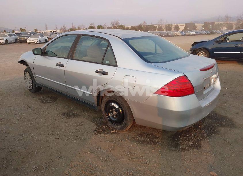 Photo 3 of 2006 Honda Accord 2.4 VP (VIN JHMCM56146C000734)