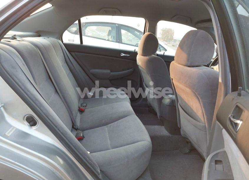 Photo 8 of 2006 Honda Accord 2.4 VP (VIN JHMCM56146C000734)