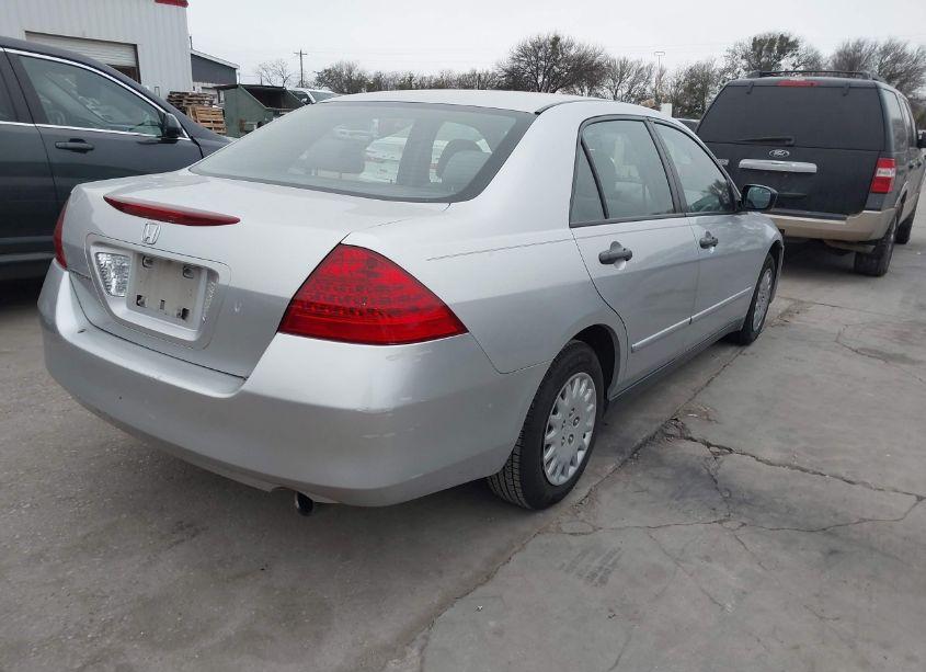 Photo 4 of 2007 Honda Accord 2.4 VP (VIN JHMCM56197C018650)