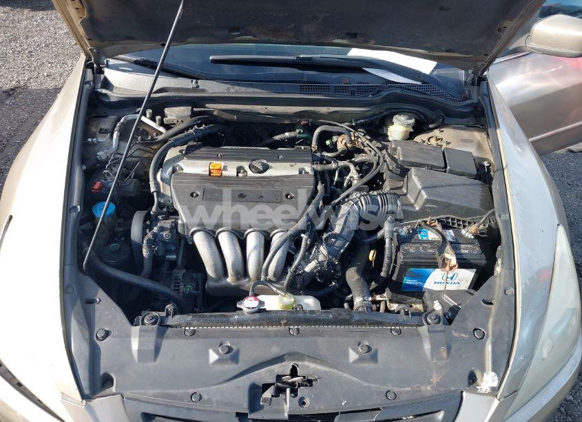 Photo 10 of 2003 Honda Accord 2.4 LX (VIN JHMCM56303C004597)