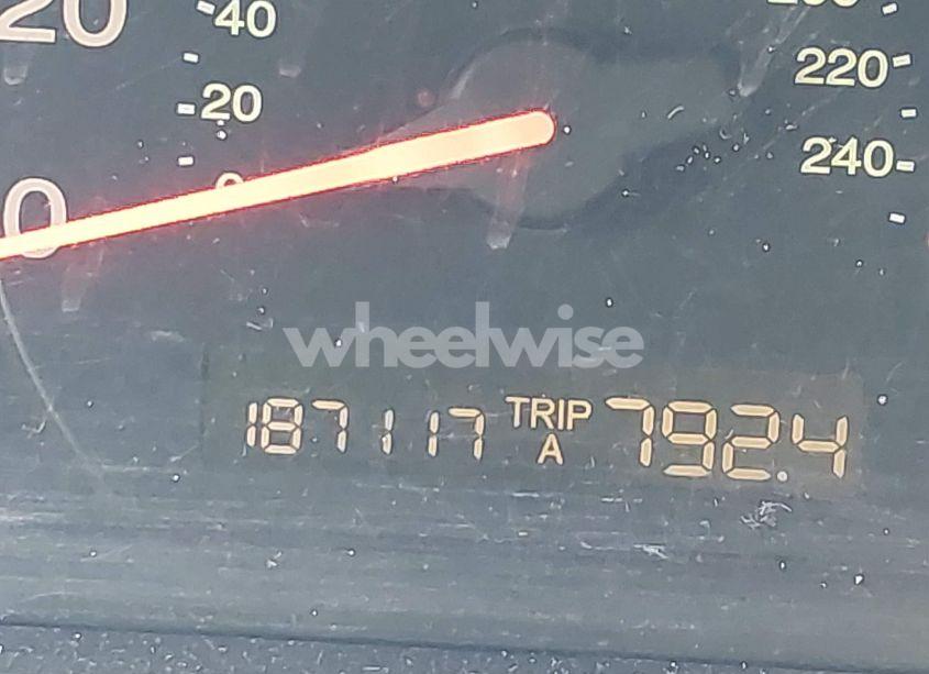 Photo 15 of 2003 Honda Accord 2.4 LX (VIN JHMCM56303C004597)