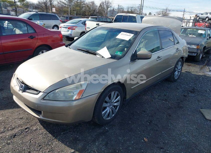 Photo 2 of 2003 Honda Accord 2.4 LX (VIN JHMCM56303C004597)