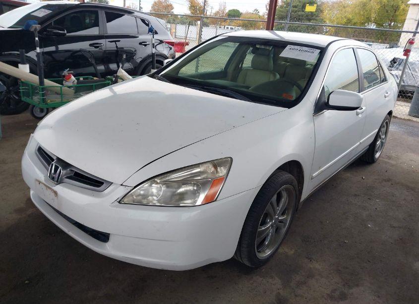 Photo 2 of 2003 Honda Accord 2.4 LX (VIN JHMCM56303C047787)