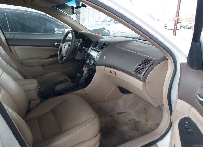 Photo 5 of 2003 Honda Accord 2.4 LX (VIN JHMCM56303C047787)