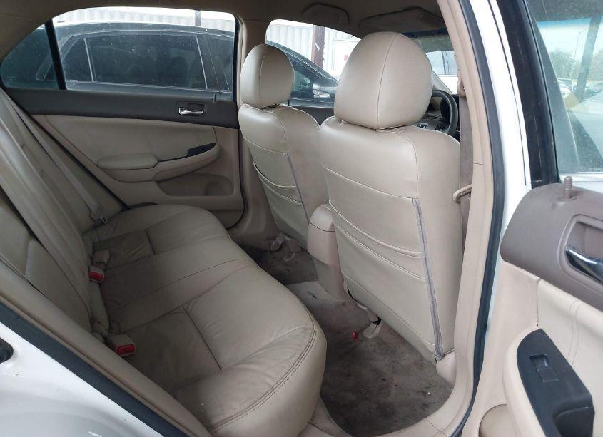 Photo 8 of 2003 Honda Accord 2.4 LX (VIN JHMCM56303C047787)