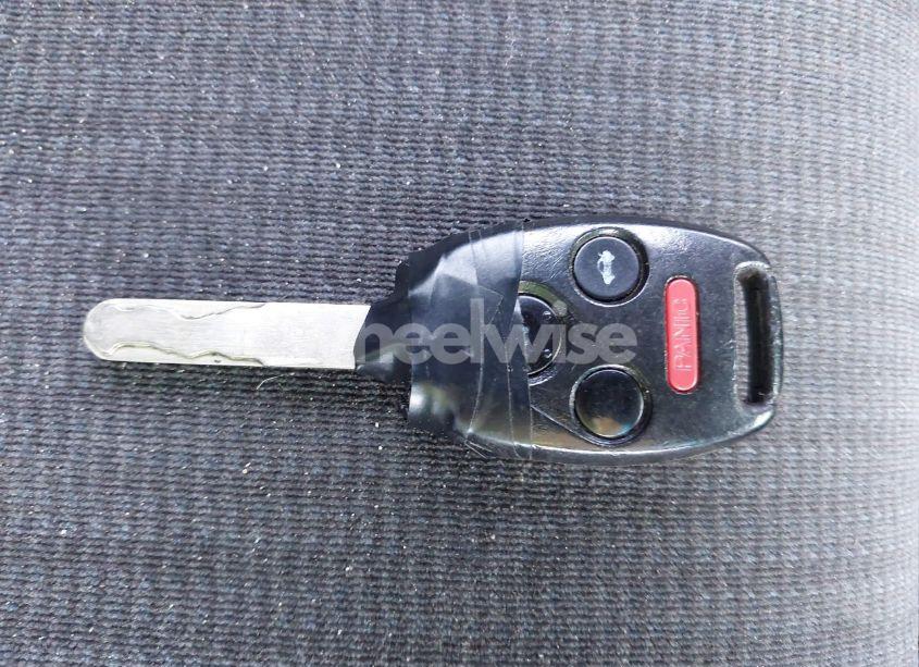 Photo 11 of 2004 Honda Accord 2.4 LX (VIN JHMCM56304C010014)