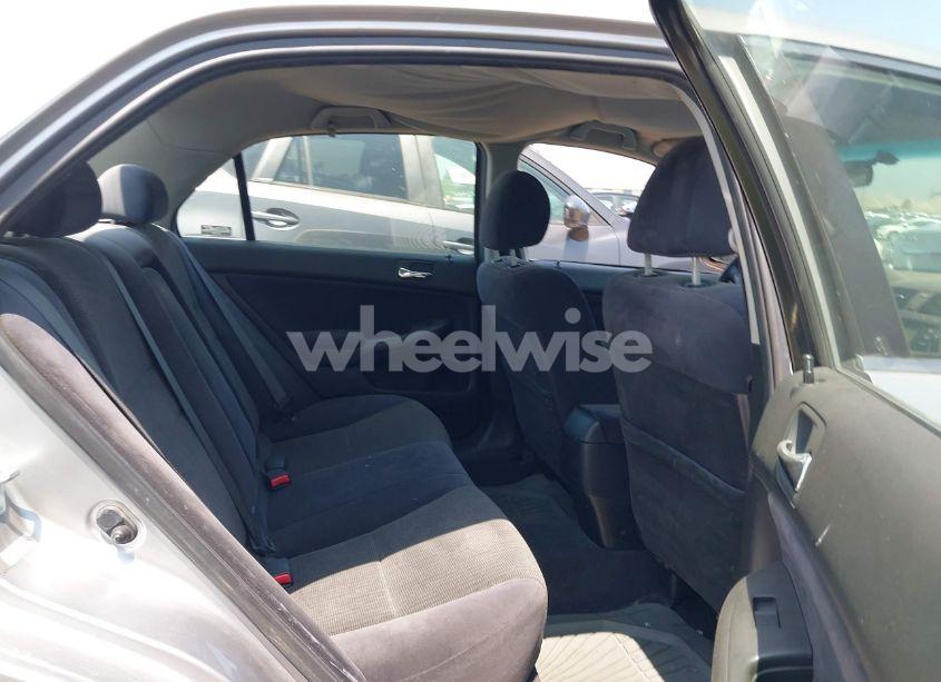 Photo 8 of 2004 Honda Accord 2.4 LX (VIN JHMCM56304C010014)