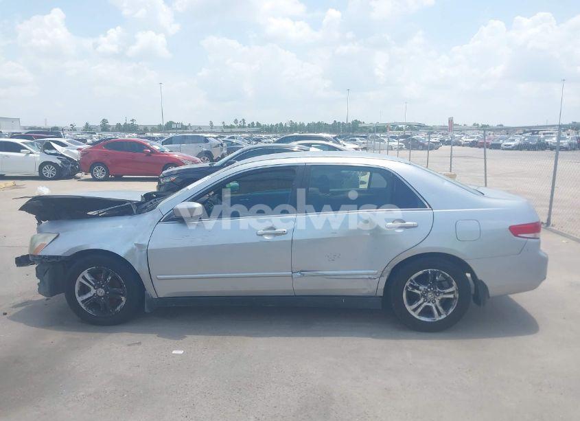 Photo 15 of 2004 Honda Accord 2.4 LX (VIN JHMCM56304C029761)