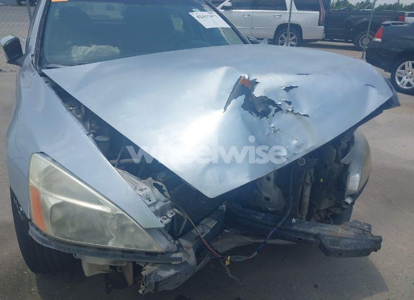 Photo 6 of 2004 Honda Accord 2.4 LX (VIN JHMCM56304C029761)