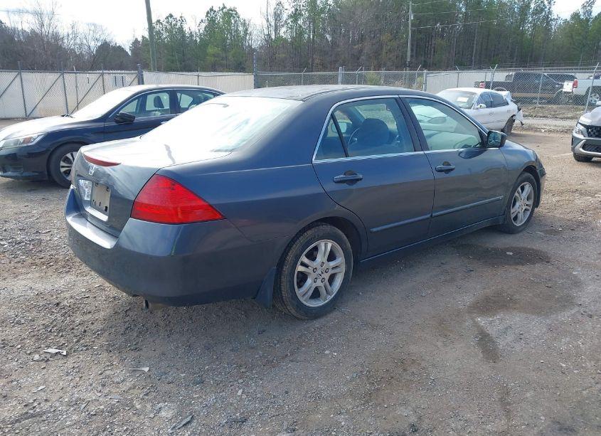 Photo 4 of 2007 Honda Accord 2.4 SE (VIN JHMCM56307C016173)