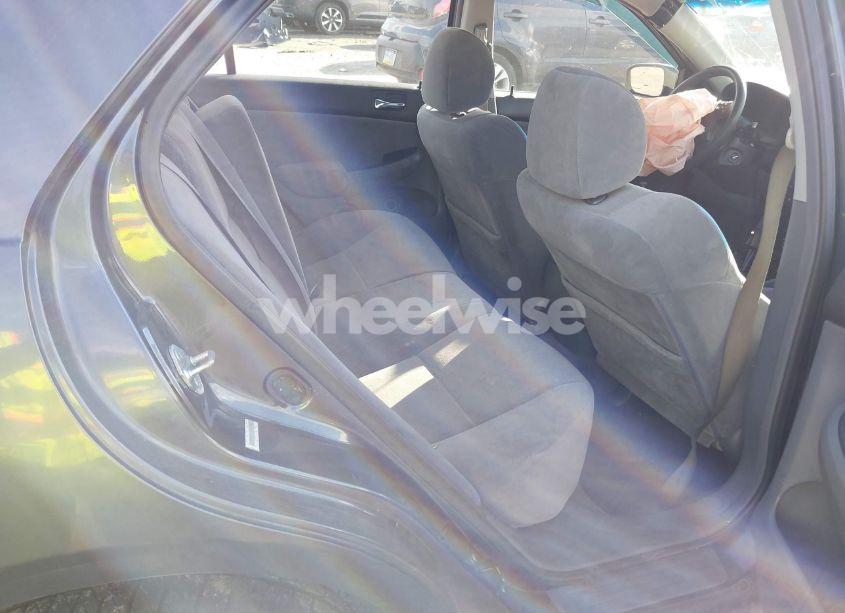 Photo 8 of 2003 Honda Accord 2.4 LX (VIN JHMCM56313C054649)