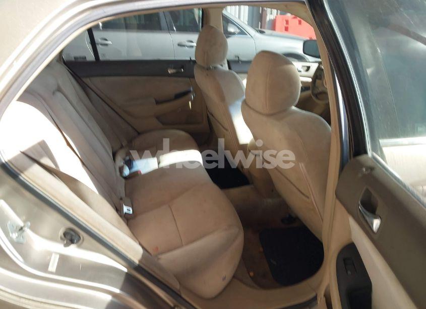 Photo 8 of 2004 Honda Accord 2.4 LX (VIN JHMCM56314C000981)