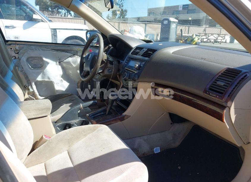 Photo 5 of 2004 Honda Accord 2.4 LX (VIN JHMCM56314C033303)