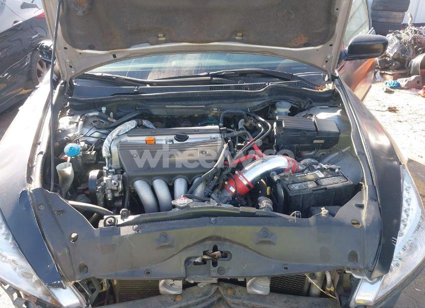 Photo 10 of 2004 Honda Accord 2.4 LX (VIN JHMCM56324C004926)