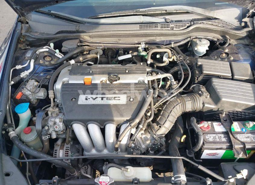 Photo 10 of 2004 Honda Accord 2.4 LX (VIN JHMCM56324C021743)
