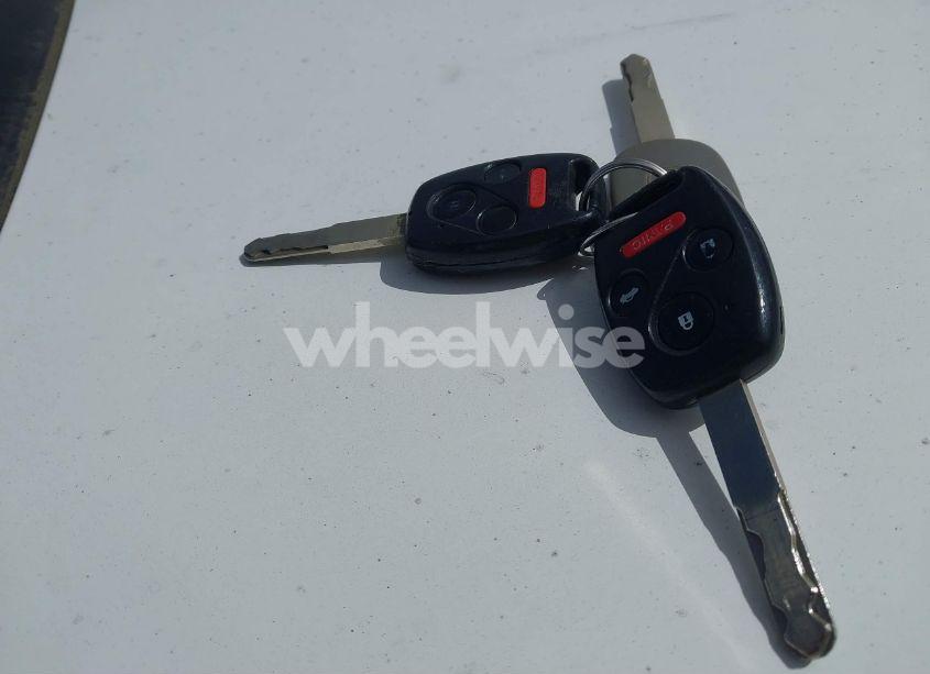 Photo 11 of 2004 Honda Accord 2.4 LX (VIN JHMCM56324C027705)