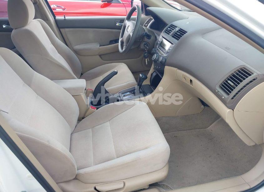 Photo 5 of 2004 Honda Accord 2.4 LX (VIN JHMCM56324C027705)