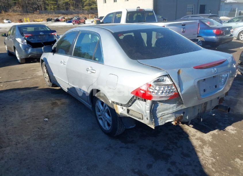 Photo 3 of 2007 Honda Accord 2.4 SE (VIN JHMCM56327C011718)