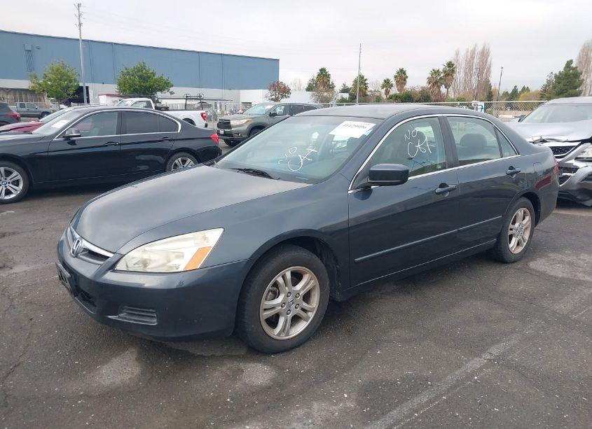 Photo 2 of 2007 Honda Accord 2.4 SE (VIN JHMCM56327C016109)
