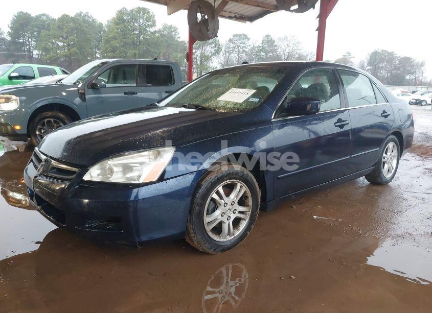 Photo 2 of 2007 Honda Accord 2.4 SE (VIN JHMCM56327C016739)