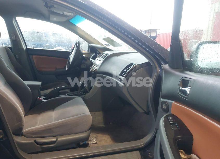 Photo 5 of 2007 Honda Accord 2.4 SE (VIN JHMCM56327C016739)