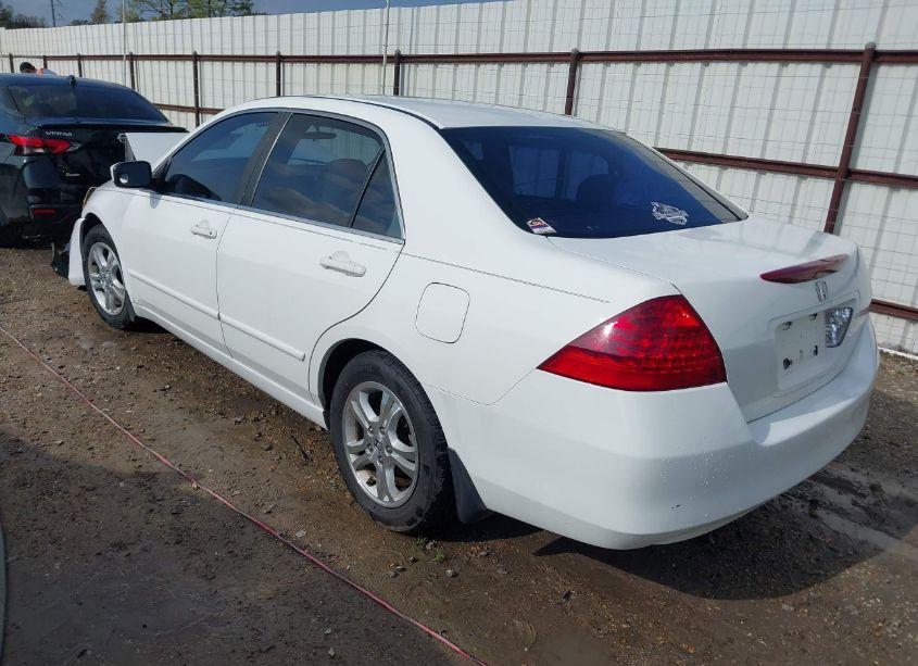 Photo 3 of 2007 Honda Accord 2.4 SE (VIN JHMCM56337C024252)