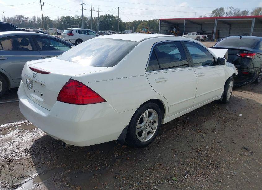 Photo 4 of 2007 Honda Accord 2.4 SE (VIN JHMCM56337C024252)