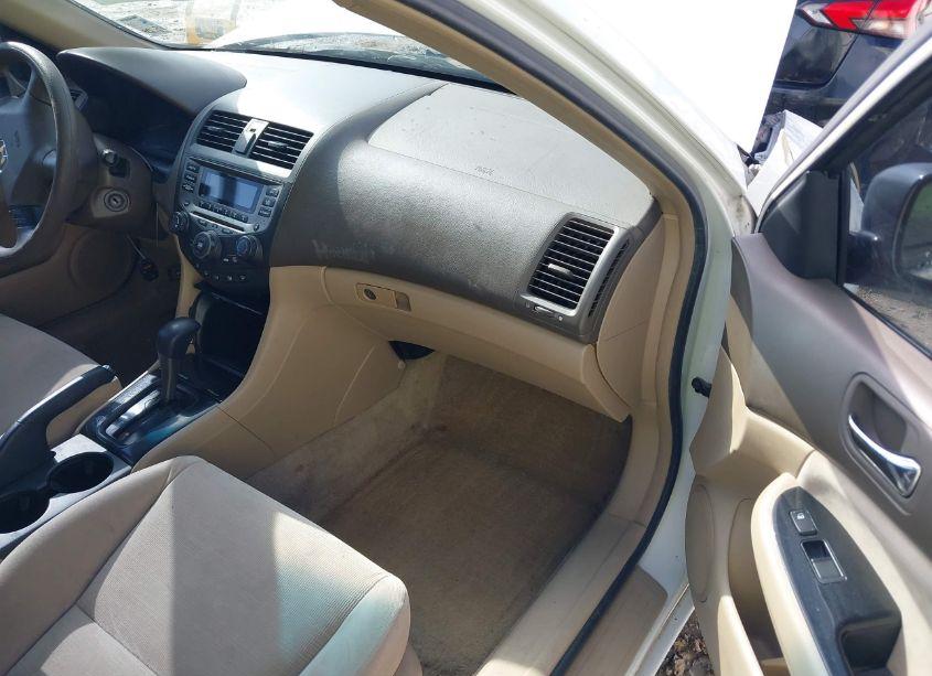 Photo 5 of 2007 Honda Accord 2.4 SE (VIN JHMCM56337C024252)