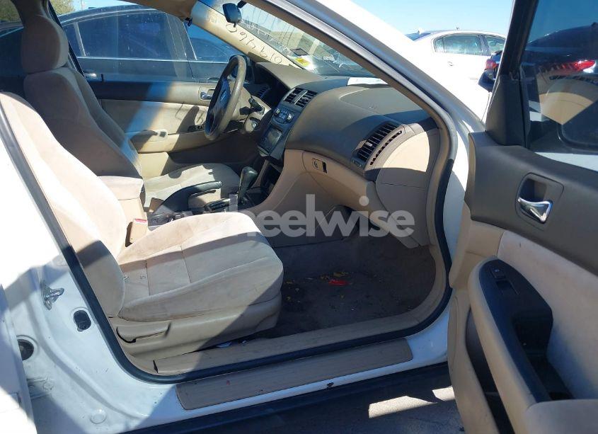 Photo 5 of 2003 Honda Accord 2.4 LX (VIN JHMCM56343C019460)