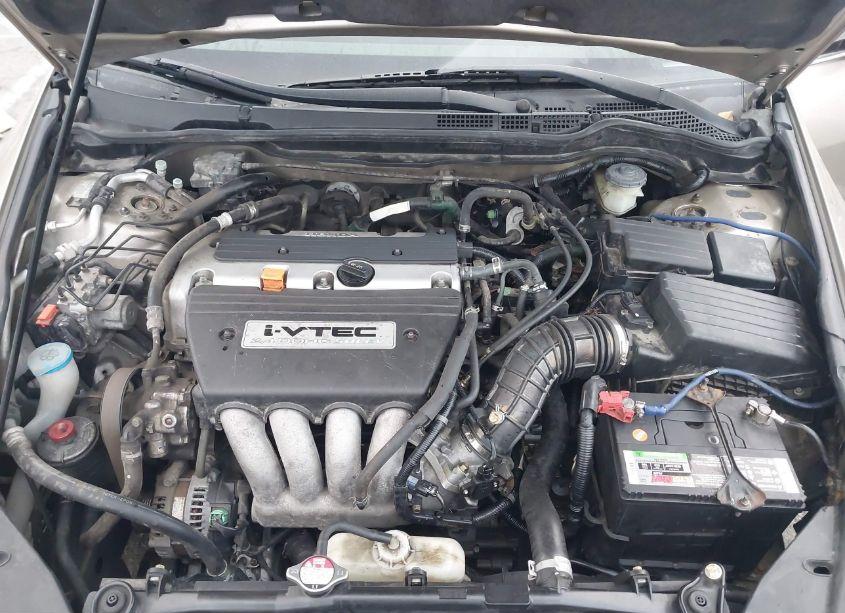 Photo 10 of 2004 Honda Accord 2.4 LX (VIN JHMCM56344C039421)