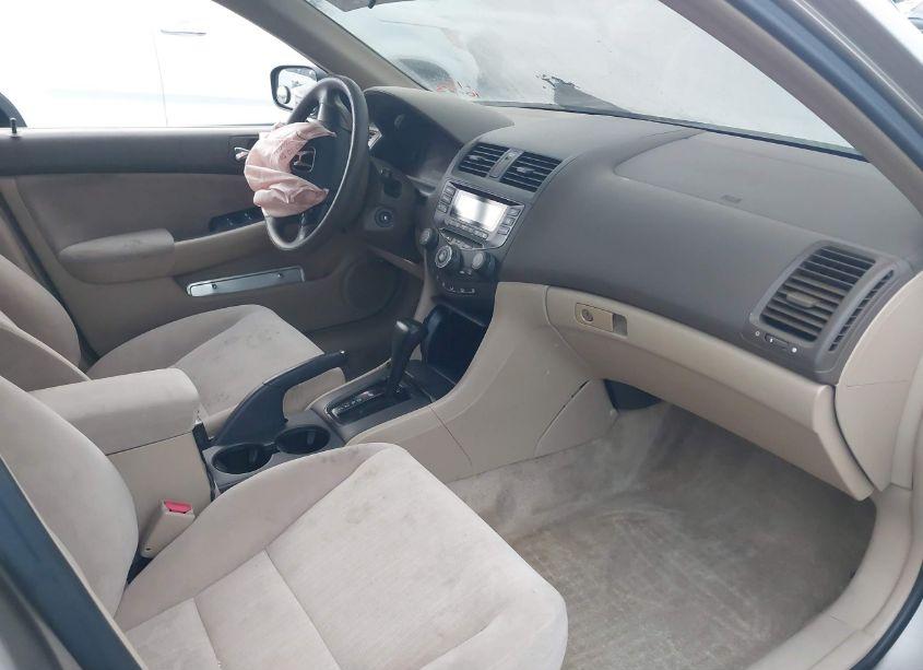 Photo 5 of 2004 Honda Accord 2.4 LX (VIN JHMCM56344C039421)