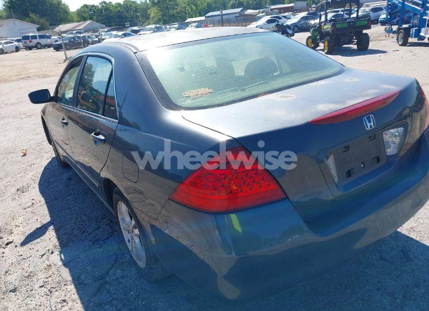 Photo 3 of 2007 Honda Accord 2.4 SE (VIN JHMCM56347C015625)