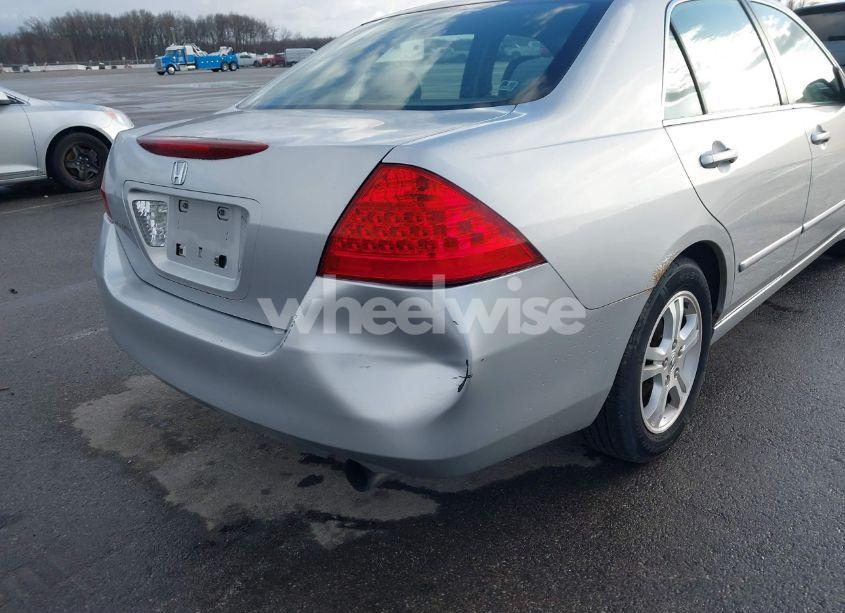 Photo 6 of 2007 Honda Accord 2.4 SE (VIN JHMCM56347C019447)