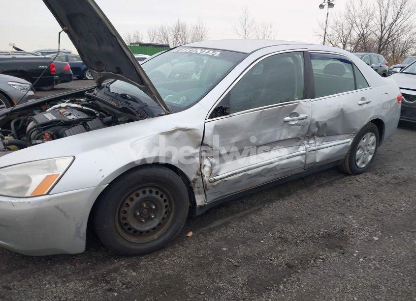 Photo 2 of 2003 Honda Accord 2.4 LX (VIN JHMCM56353C007995)