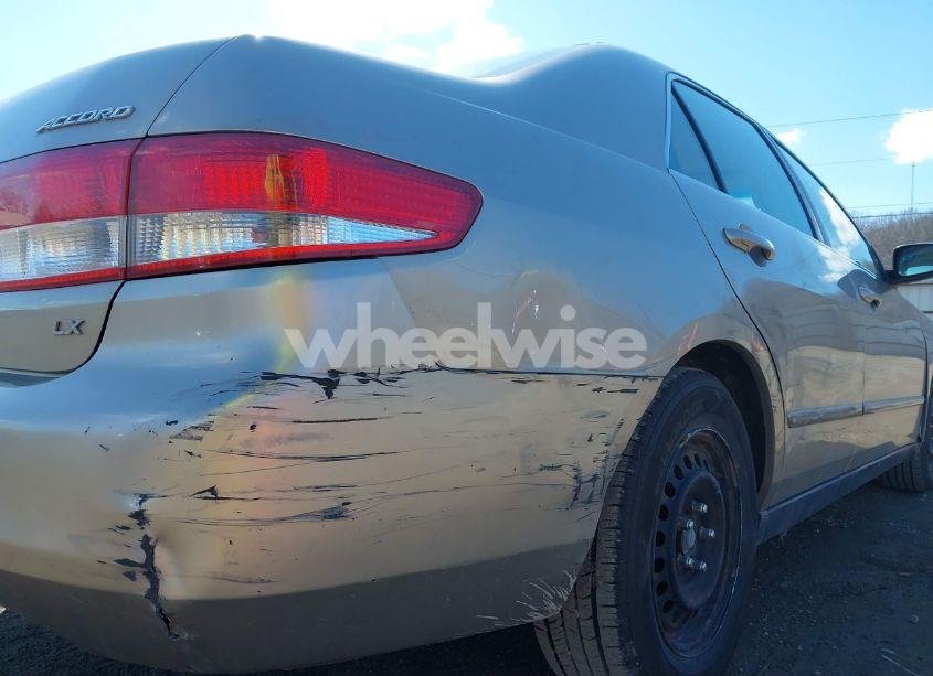 Photo 15 of 2004 Honda Accord 2.4 LX (VIN JHMCM56354C016651)