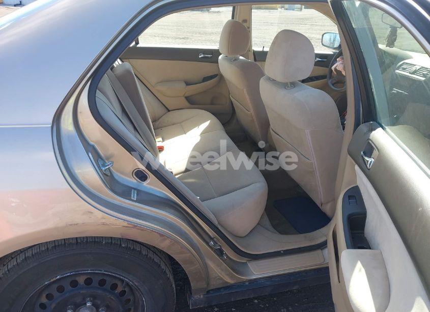 Photo 8 of 2004 Honda Accord 2.4 LX (VIN JHMCM56354C016651)