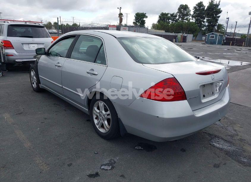 Photo 3 of 2007 Honda Accord 2.4 SE (VIN JHMCM56357C008568)