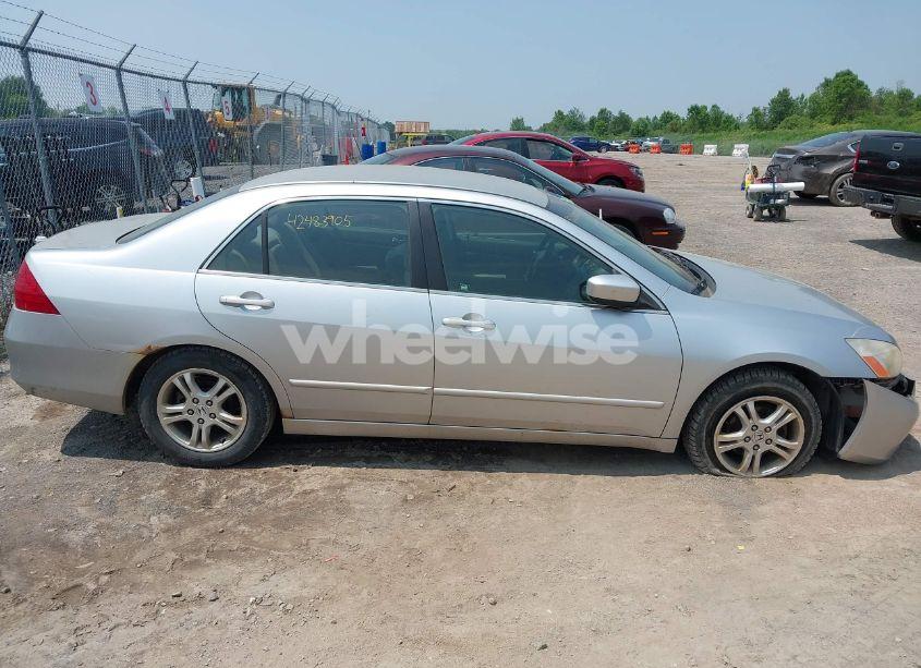 Photo 13 of 2007 Honda Accord 2.4 SE (VIN JHMCM56357C012300)