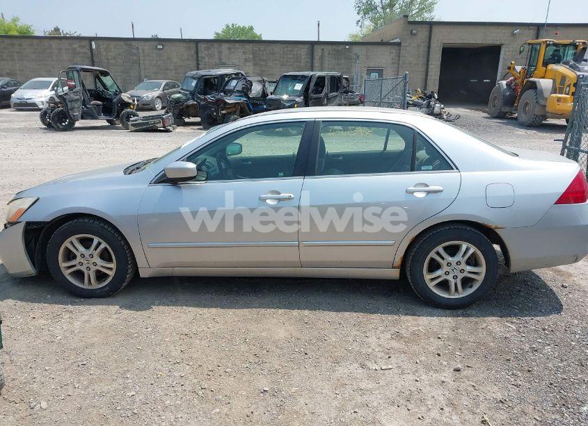 Photo 14 of 2007 Honda Accord 2.4 SE (VIN JHMCM56357C012300)