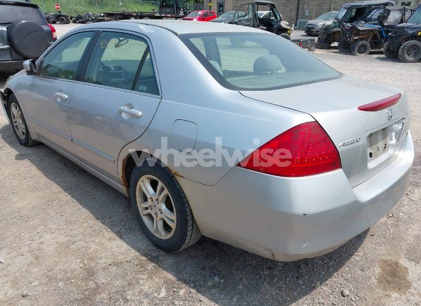 Photo 3 of 2007 Honda Accord 2.4 SE (VIN JHMCM56357C012300)